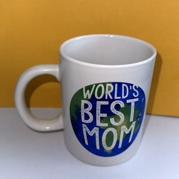 Worlds Best Mom Ceramic Mug 16oz Dishwasher & Microwave Safe - Picture 3 of 6